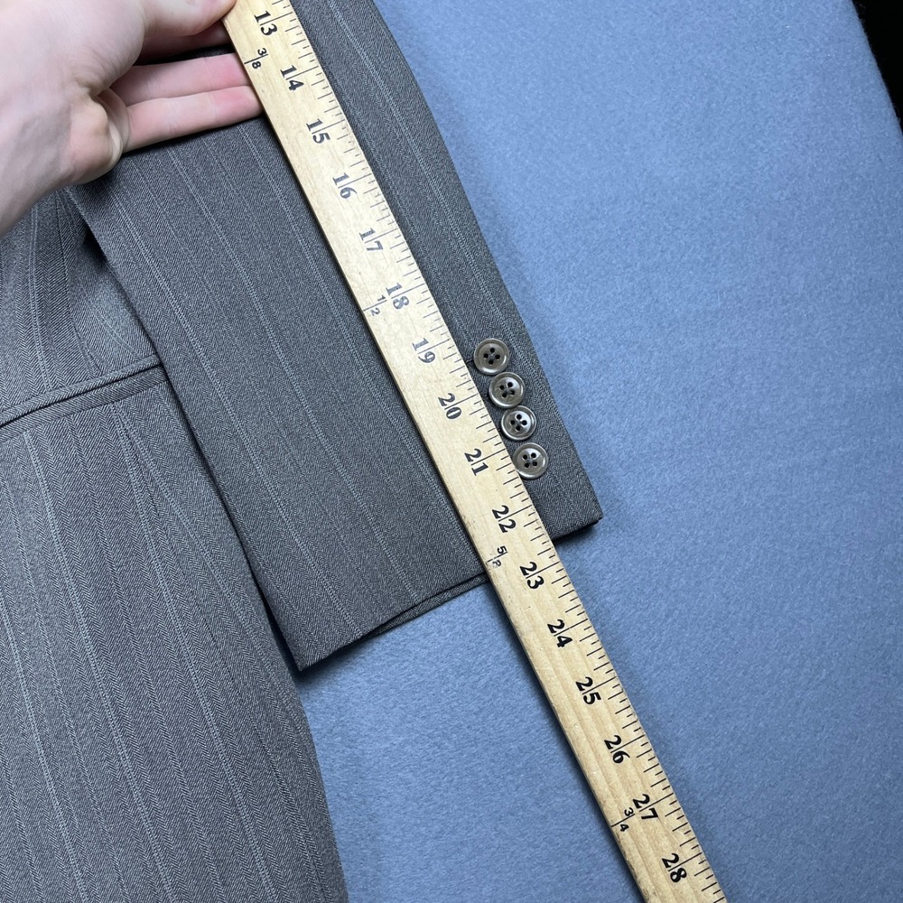 Armani Collezioni Mens Grey Pinstripe Herringbone Blazer Made in Italy Size 40R - Picture 13 of 16